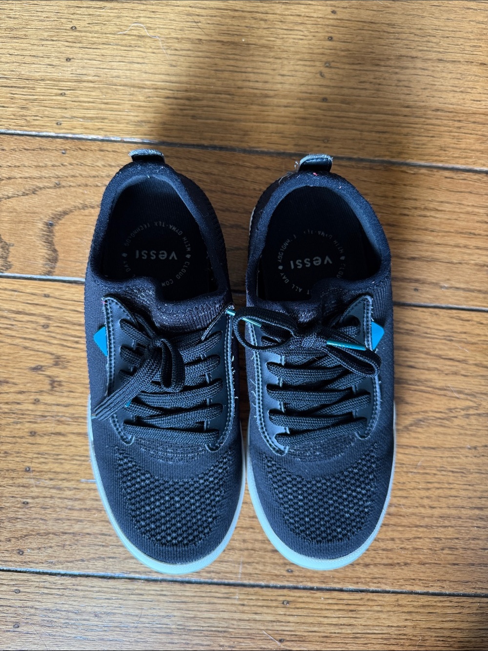 Vessi Weekend Waterproof Shoe W7 - Picture 6 of 8